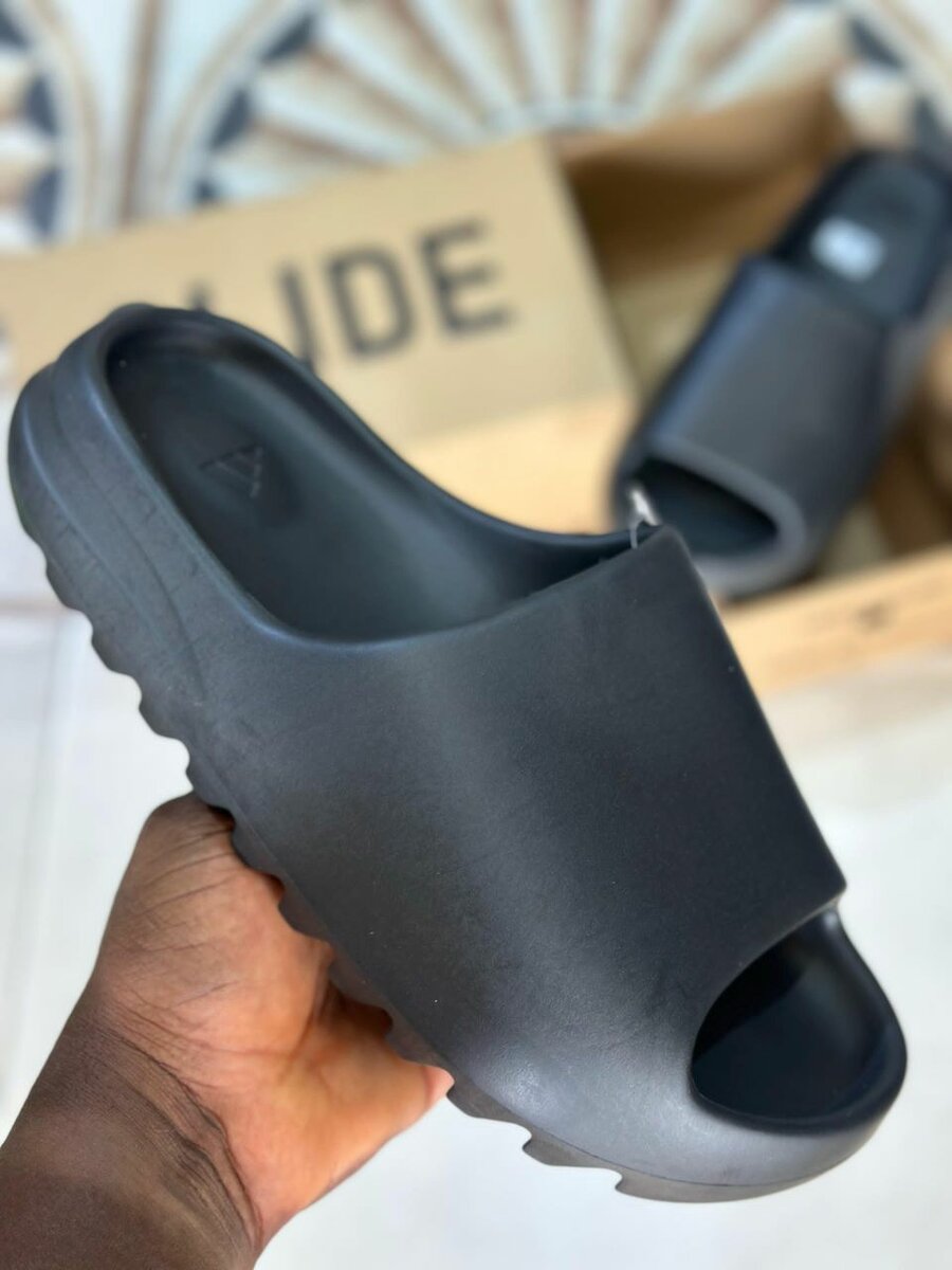 Adidas Yeezy Slides
