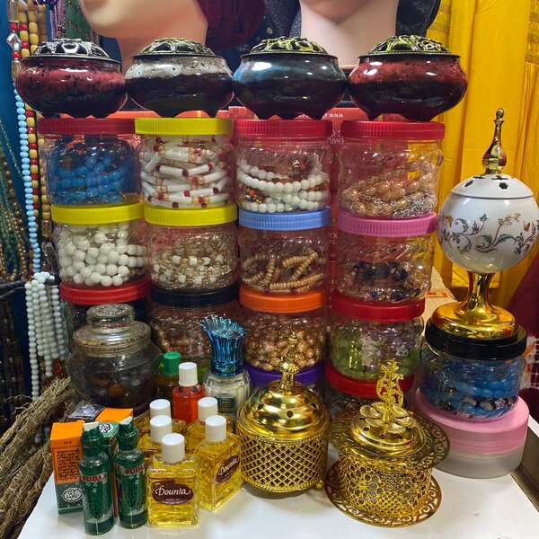 Baya au rein avec là boite