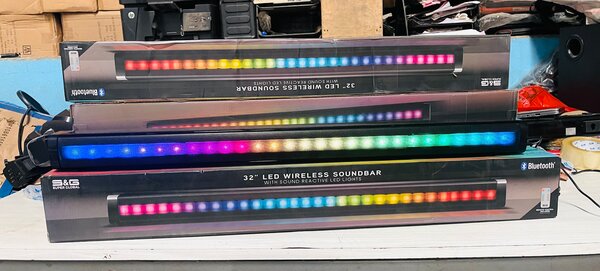 32" LED WIRELESS SOUNDBAR WITH