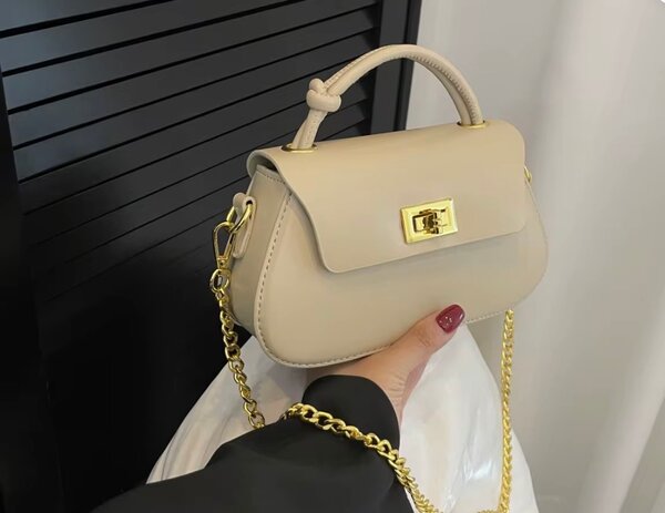 Sac bandoulière élégant