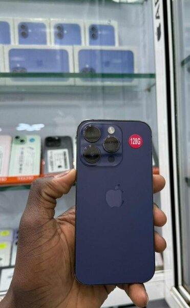 iPhone 14 pro 128 Go