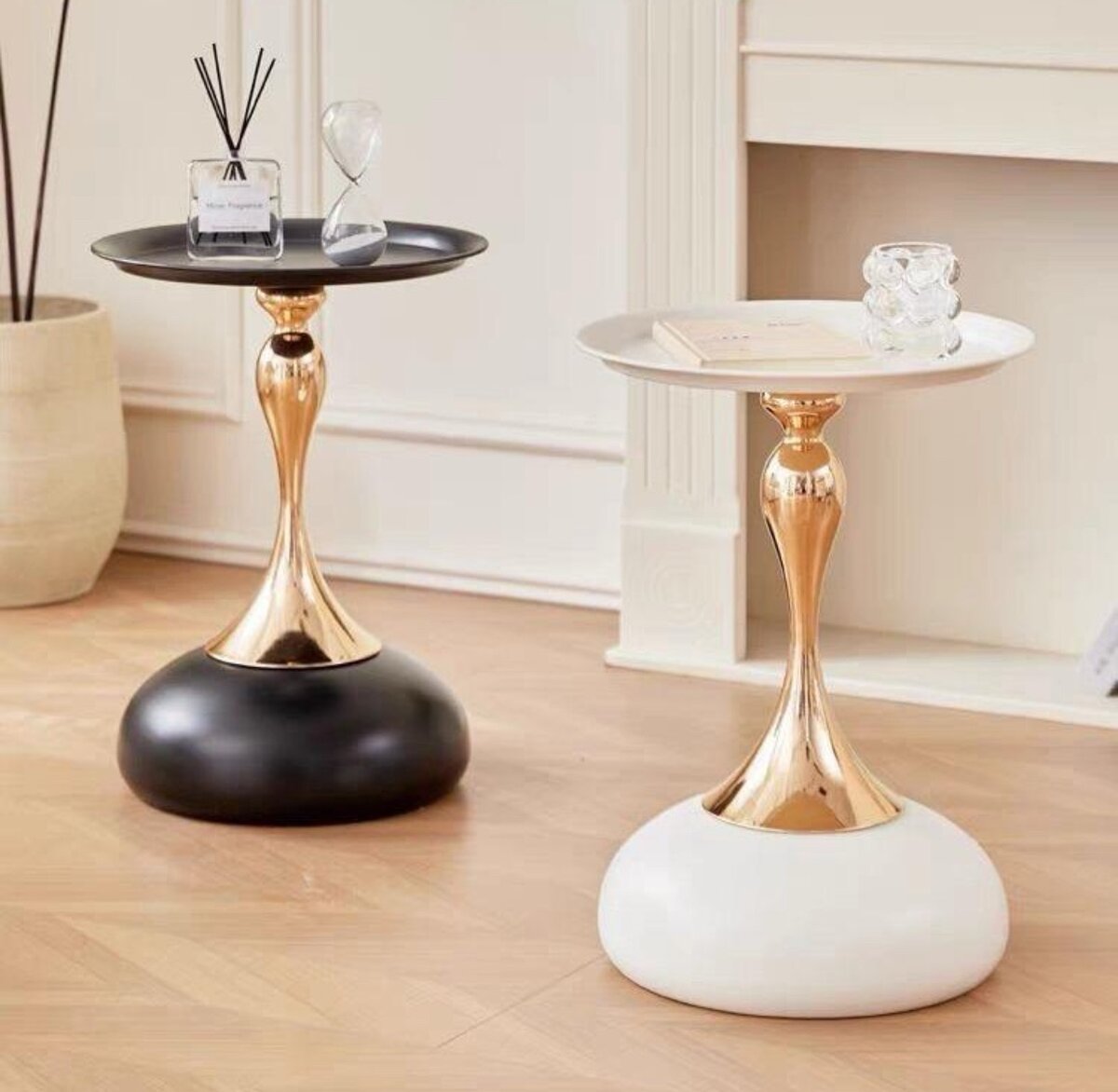 Metallic luxurious coffee table