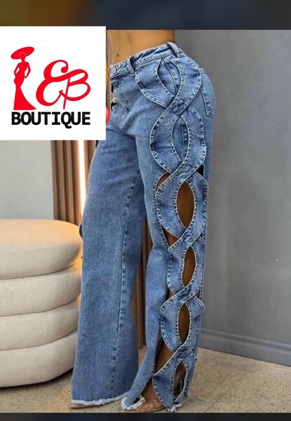 Jean femme découpé tendance