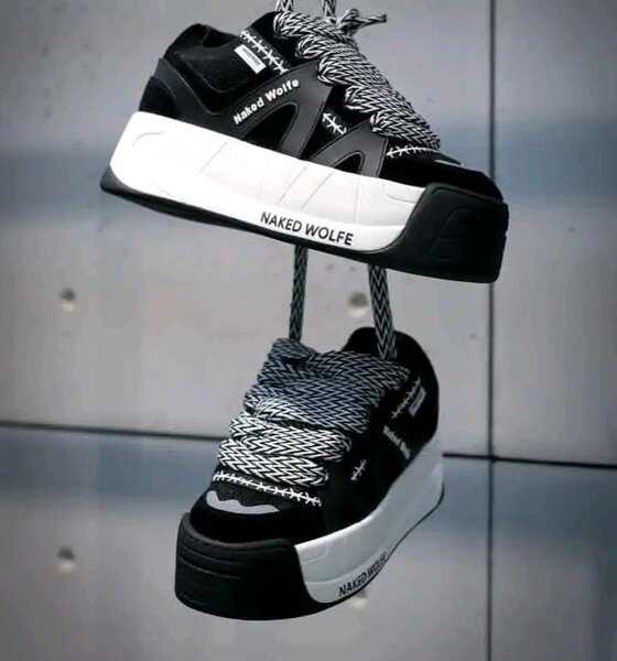 Sneakers plateforme noir Naked Wolfe