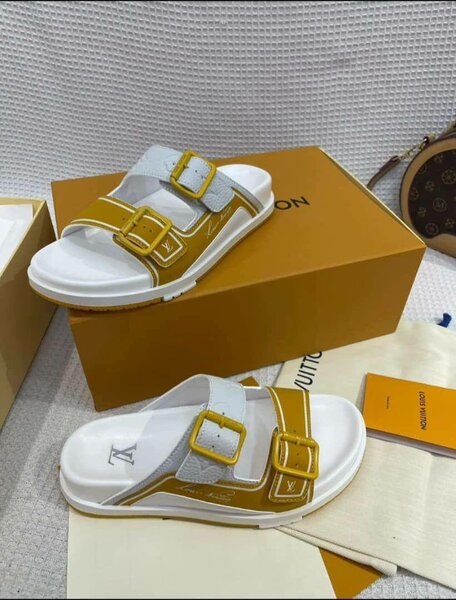 Sandales de luxe élégantes