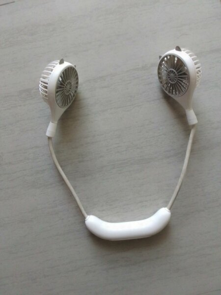 360 degree adjustable rechargeable neck (multiple use)fans