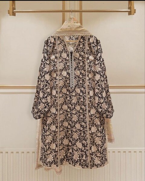 Lawn 3 Peace Suit