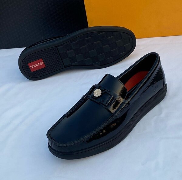 LOUIS VUITTON CASUAL WEAR