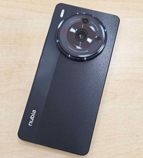 Smartphone Nubia Ultra Camera