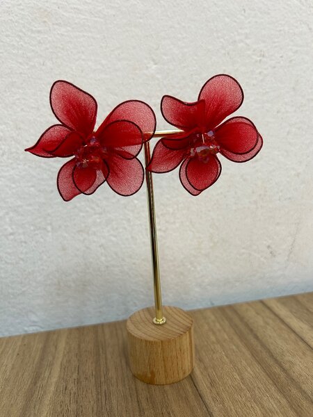 Floral red earrings