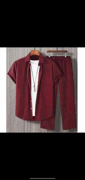 Ensemble rouge élégant