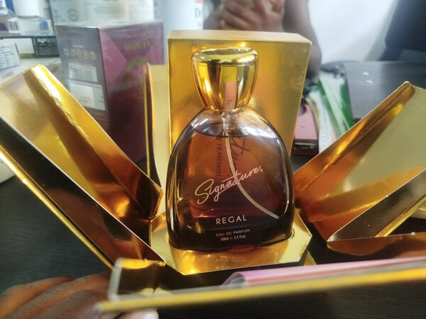 Signature Regal Perfume
