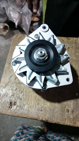 Alternateur Bosch12v