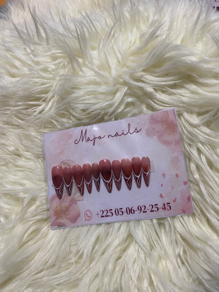 Ongles Press-On Élégants