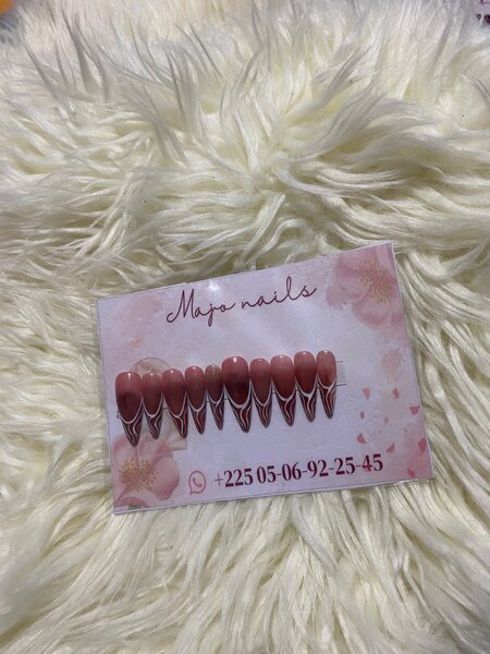 Ongles Press-On Élégants