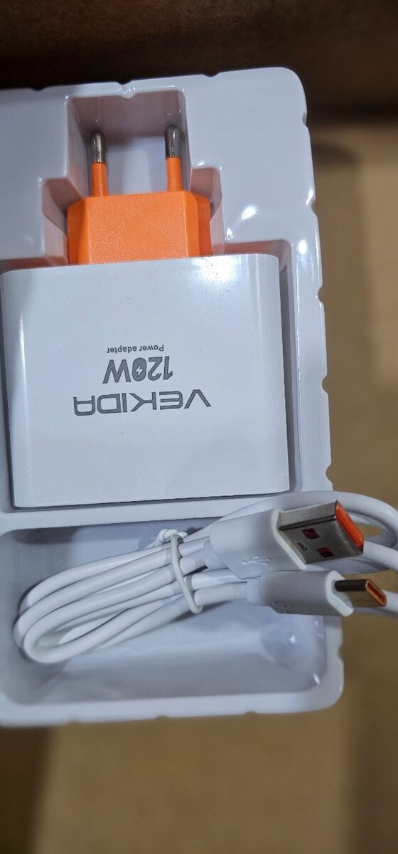 Vekida 120W Fast Charger