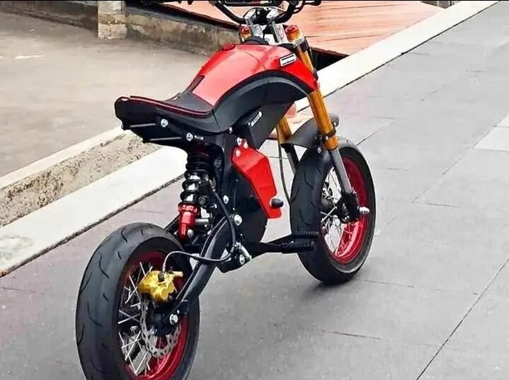 Mini vélo électrique puissant