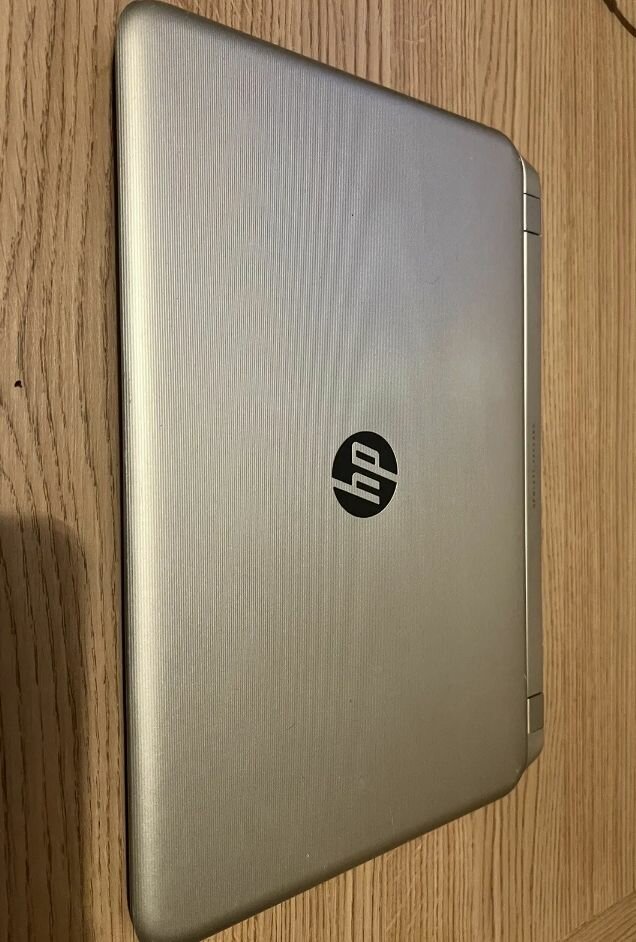 This HP Pavilion 15 NOTEBOOK