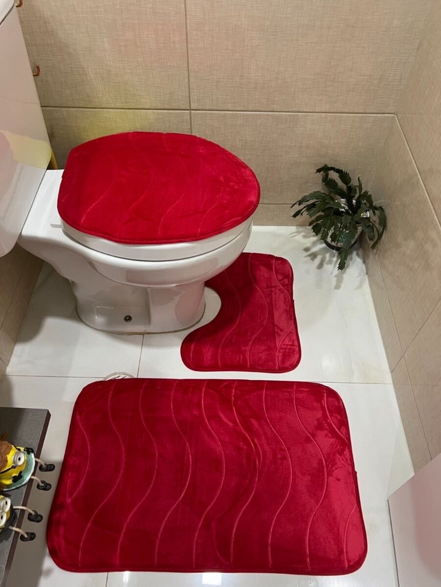 bathroom mat