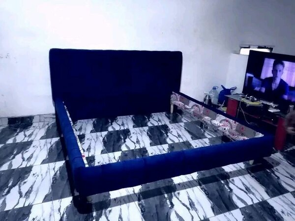 Lit double moderne rembourré