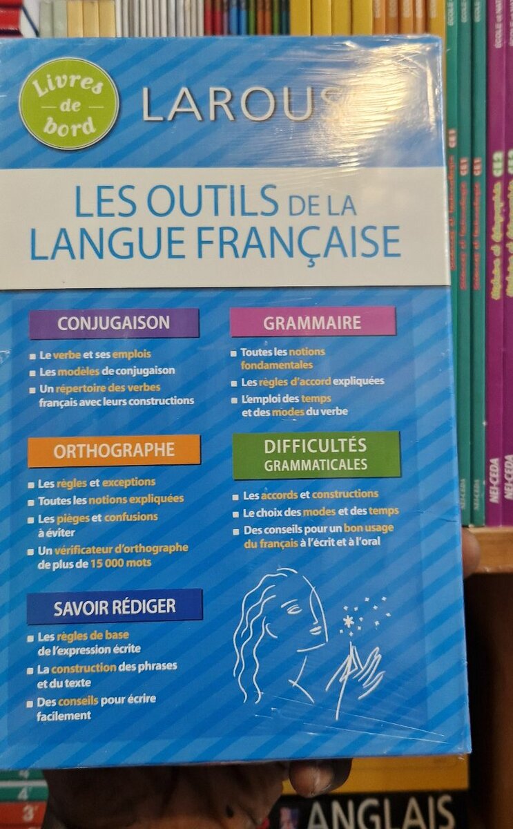Les Outils de la Langue Française Larousse