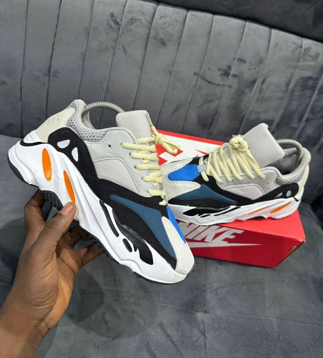 Yeezy boost 700