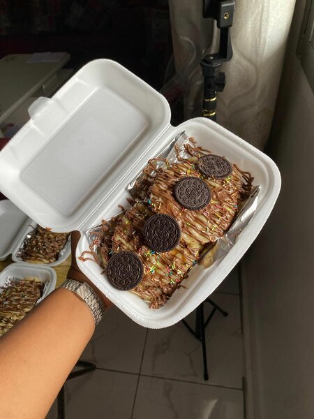 Gaufre au chocolat et biscuit