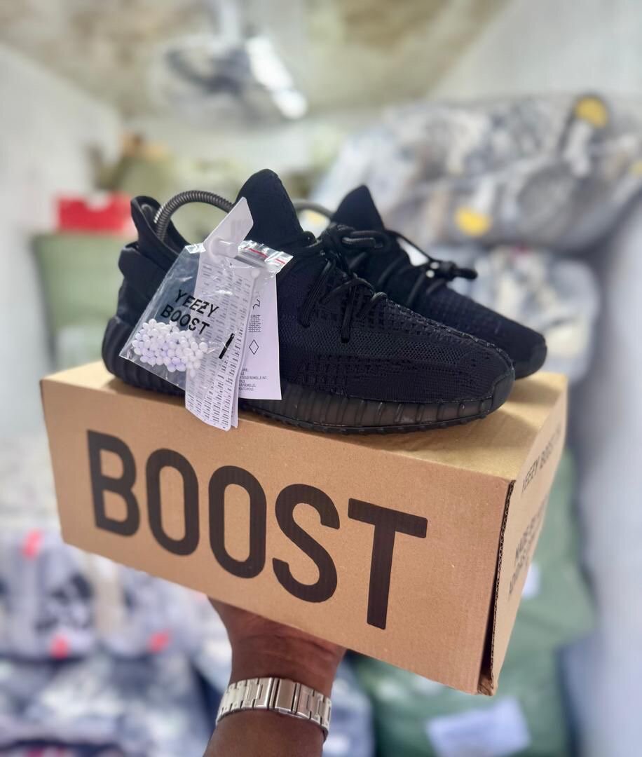 Chaussures Yeezy Boost homme