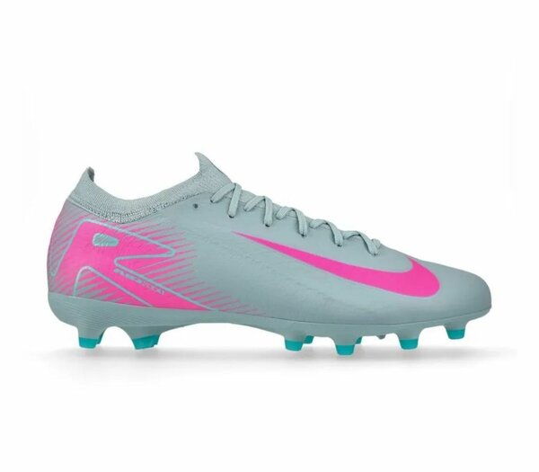 Crampons Nike Mercurial
