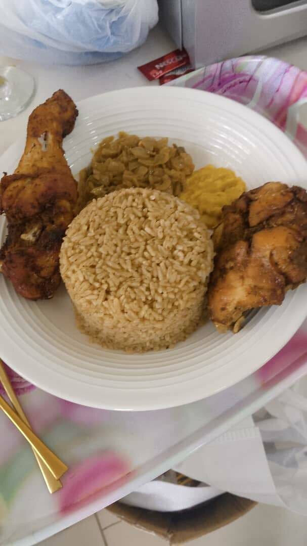 Plat africain assorti