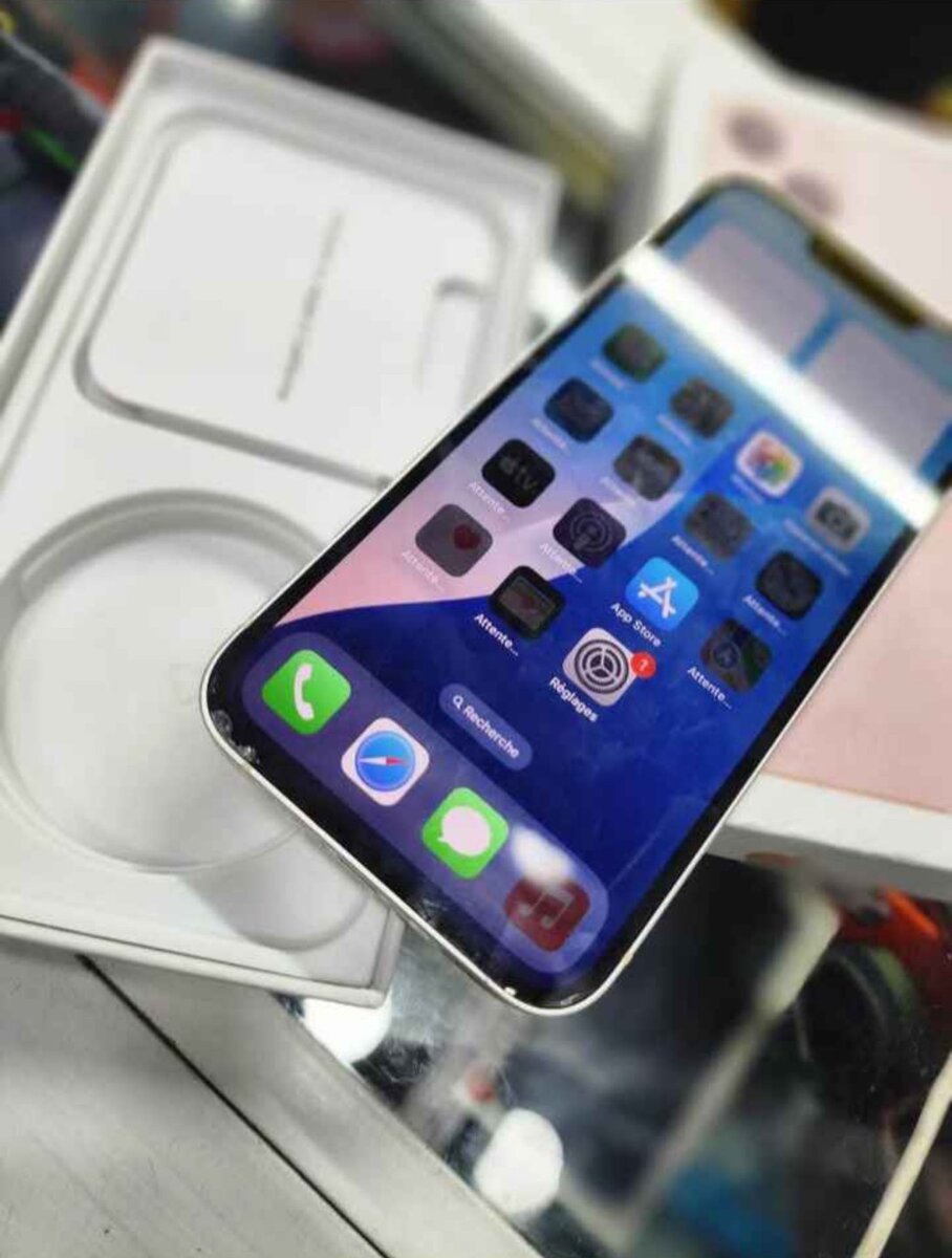 iPhone 14 - Rose Gold