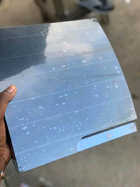 PS3 occasion quasi +20 jeux et 2 manettes