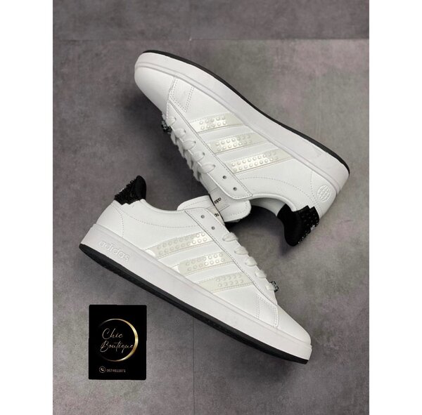 Adidas lego avec son carton