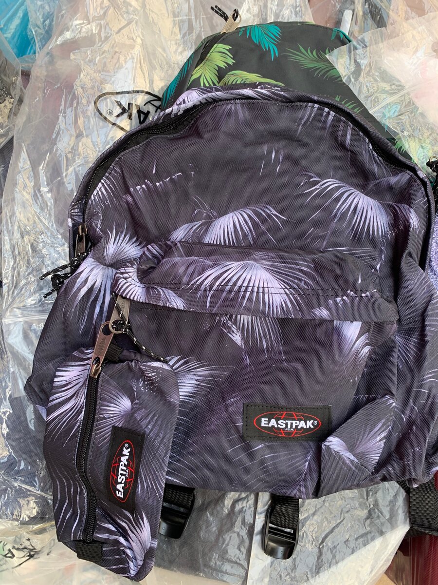 Sac à dos floral moderne