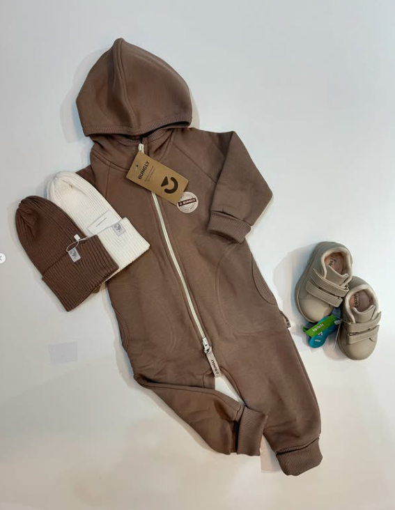  комбинезон из футера с мягким начесиком внутри.