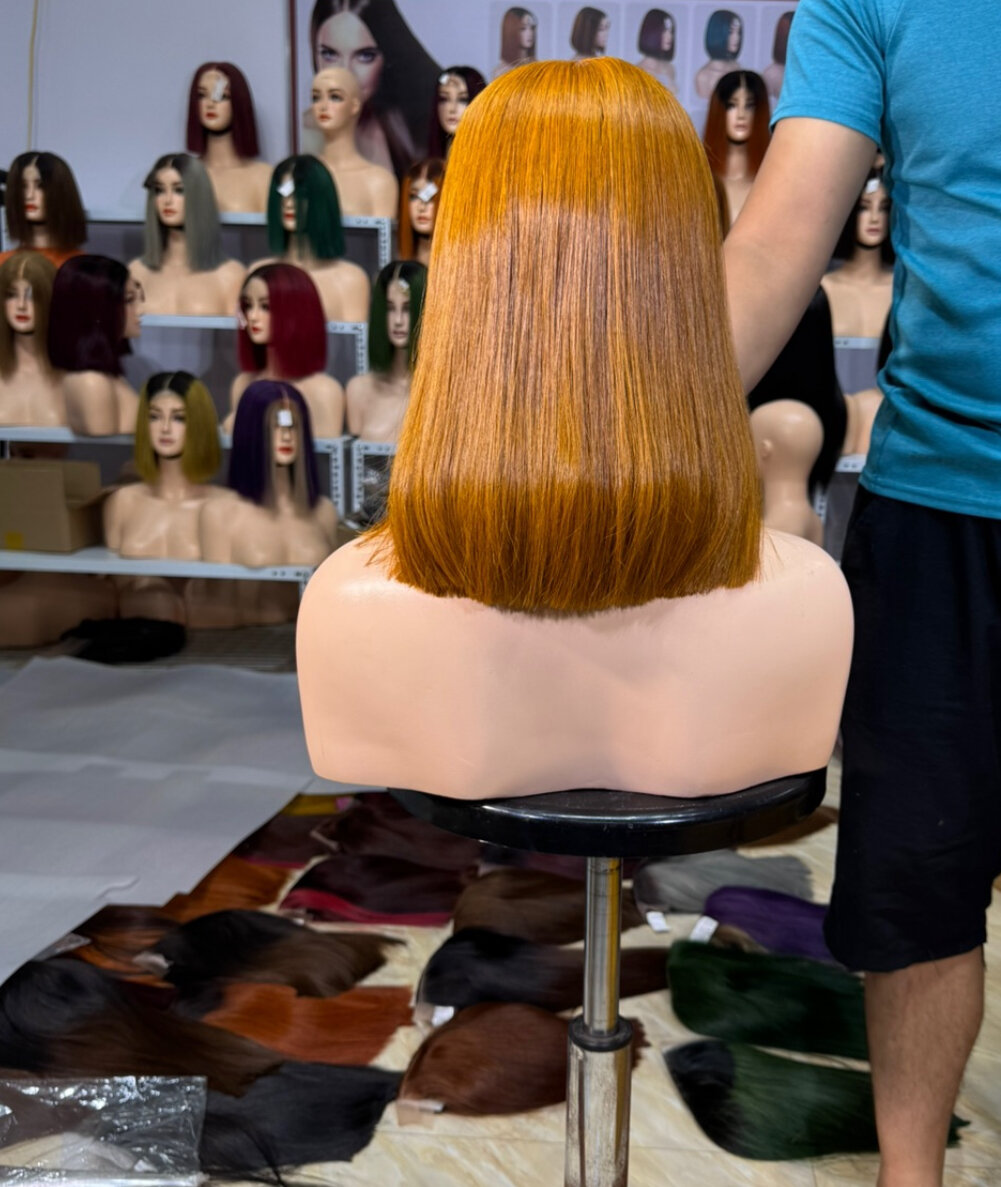 Perruque Bob Cuivrée Élégante