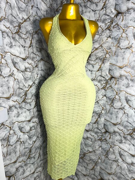 Robe élégante en dentelle