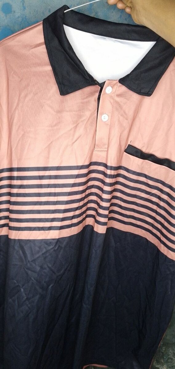 Polo fluide élégant