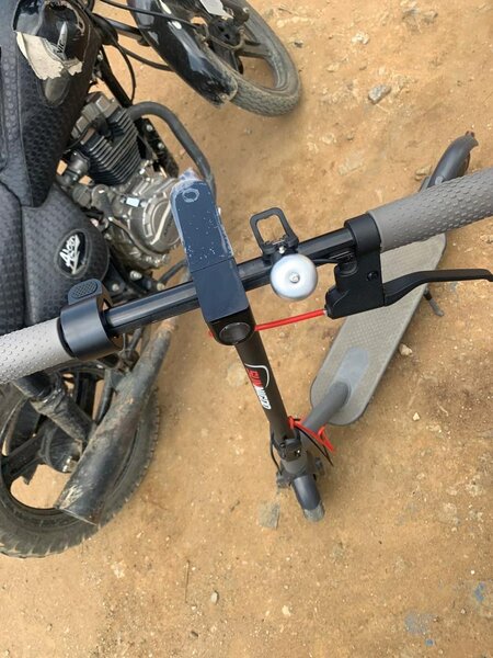 Trottinette électrique pliable