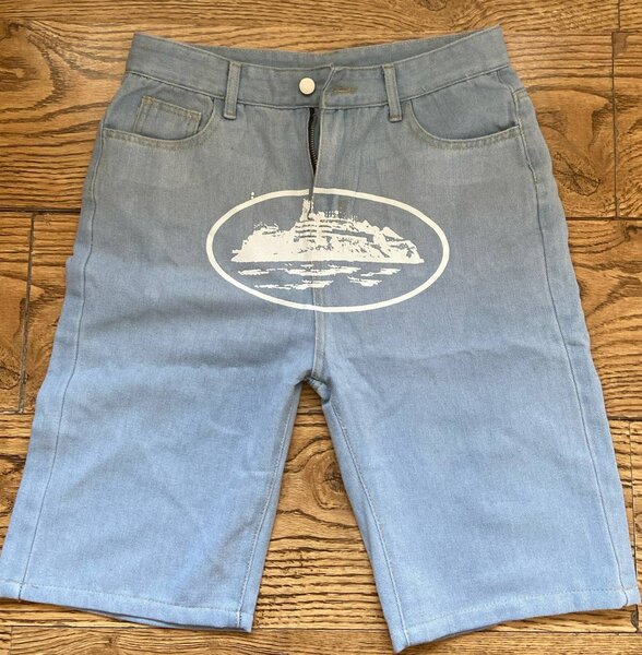 Джинсовые шорты Corteiz