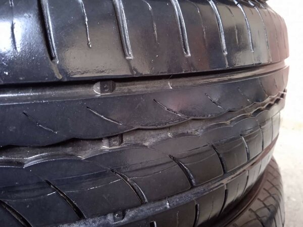 Срочно продаю шины 8000