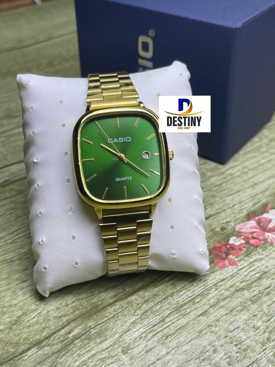 Montre Dorée Homme Elegant