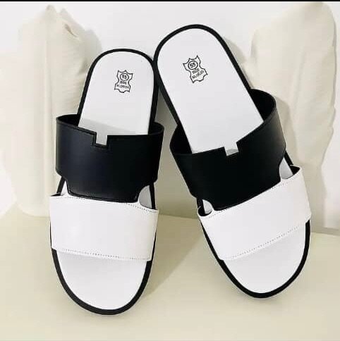 Chaussons en cuir élégants