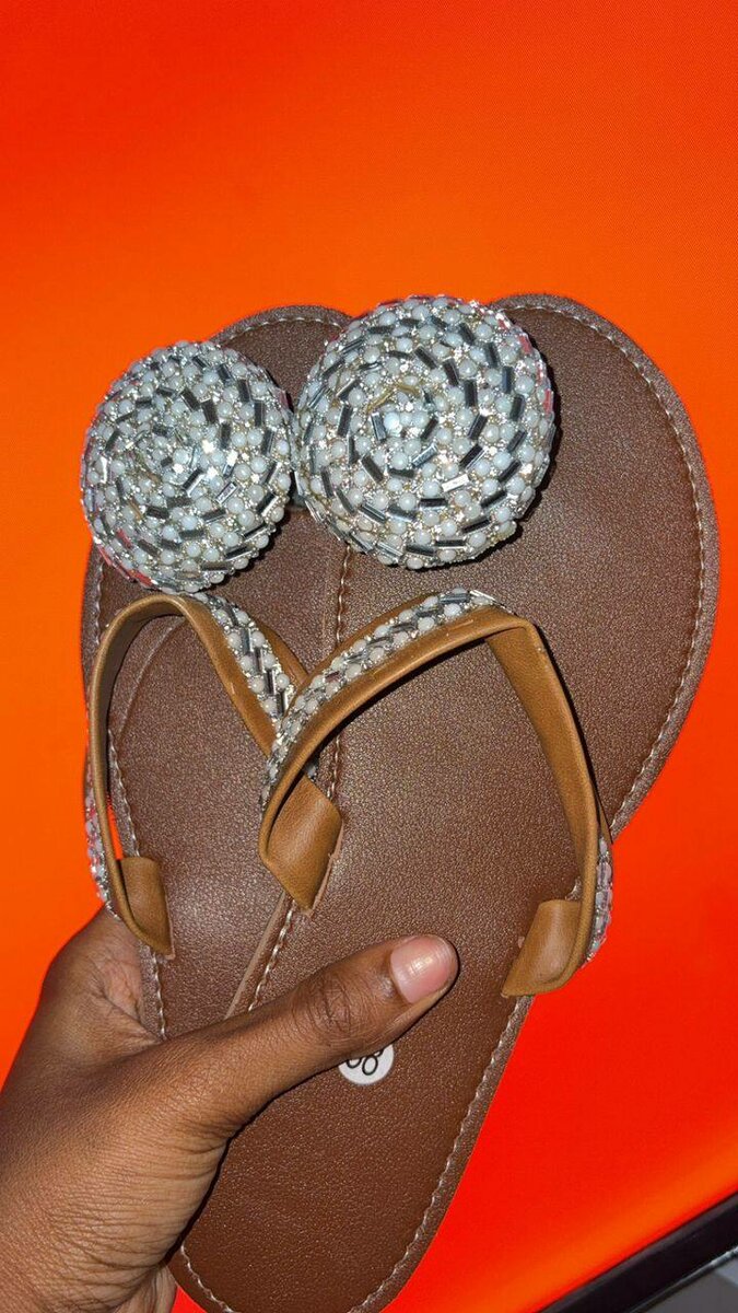 Sandales élégantes strass