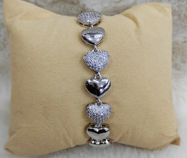 Bracelet en cœur argenté