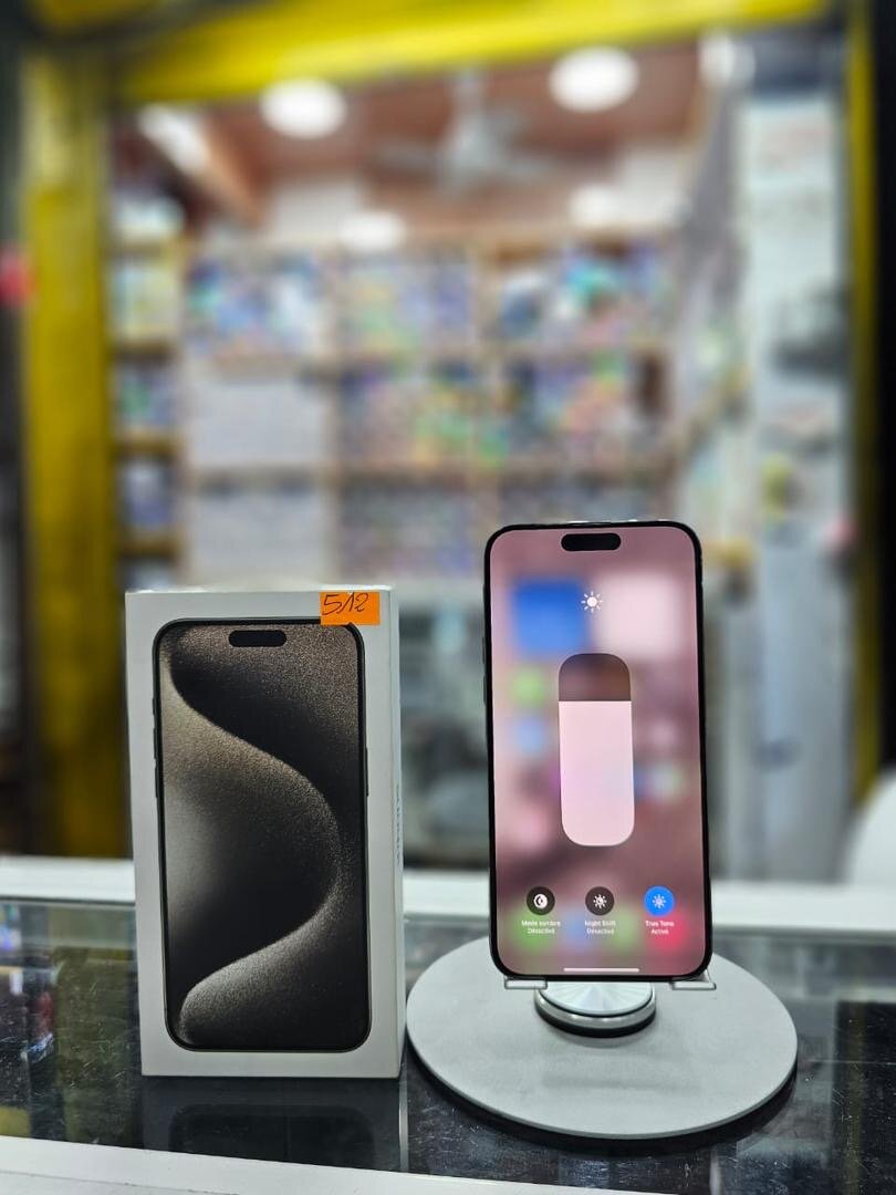 iPhone 15 pro max 512Go