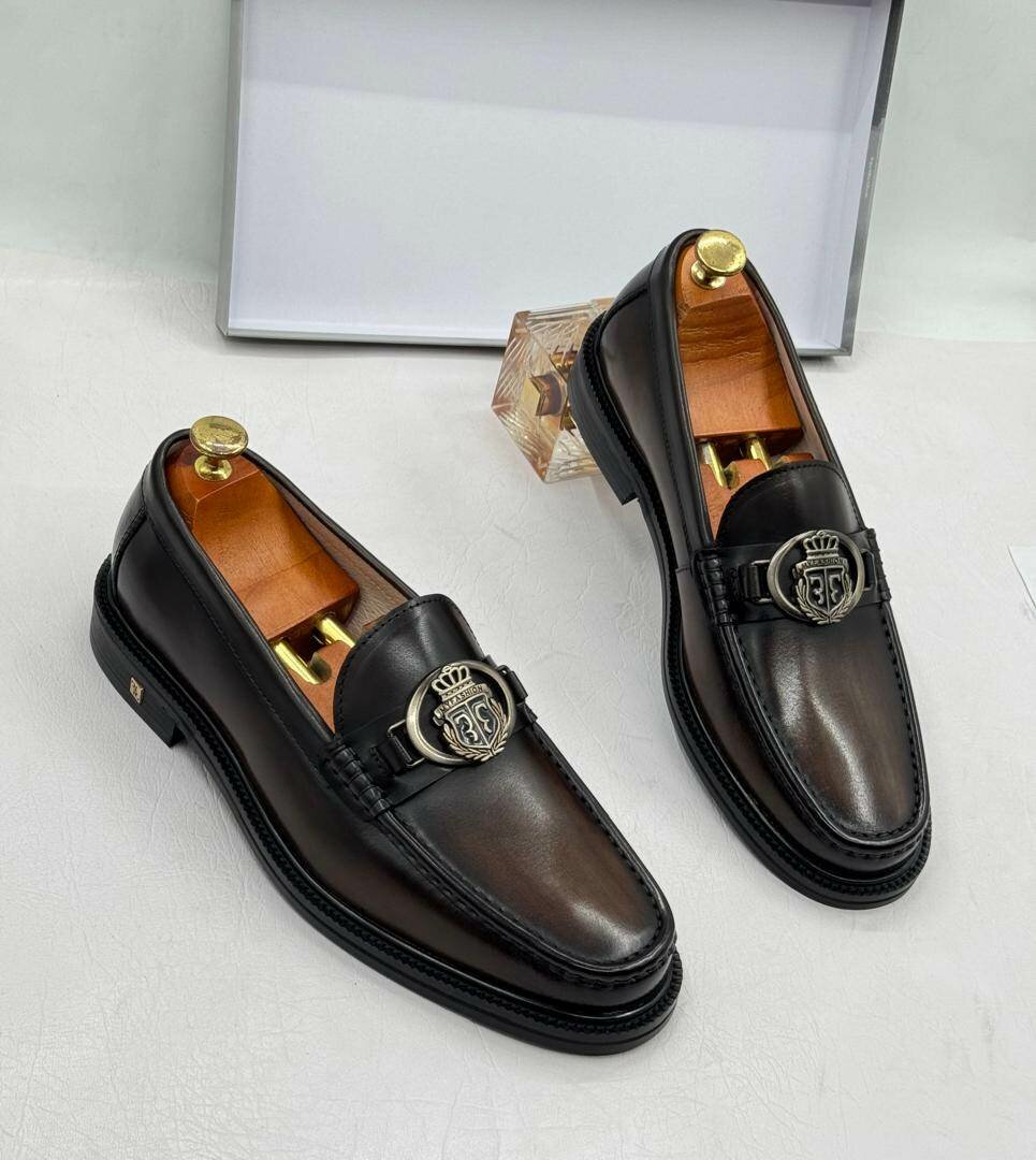 Solid Leather Formal Shoes