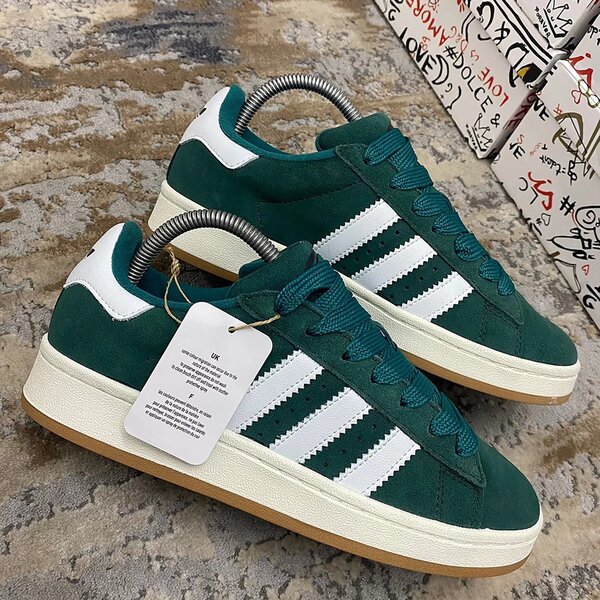 Adidas campus