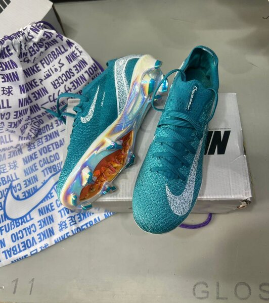 Chaussures de Football Nike