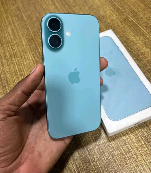 iPhone 16  Nouveau